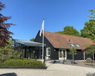 Hoofdgebouw90