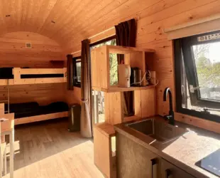 Woodlodge Trekkershut binnen